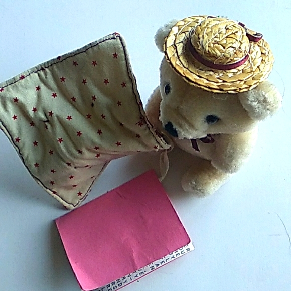 Bear with blanky and note - Picture 3 of 3